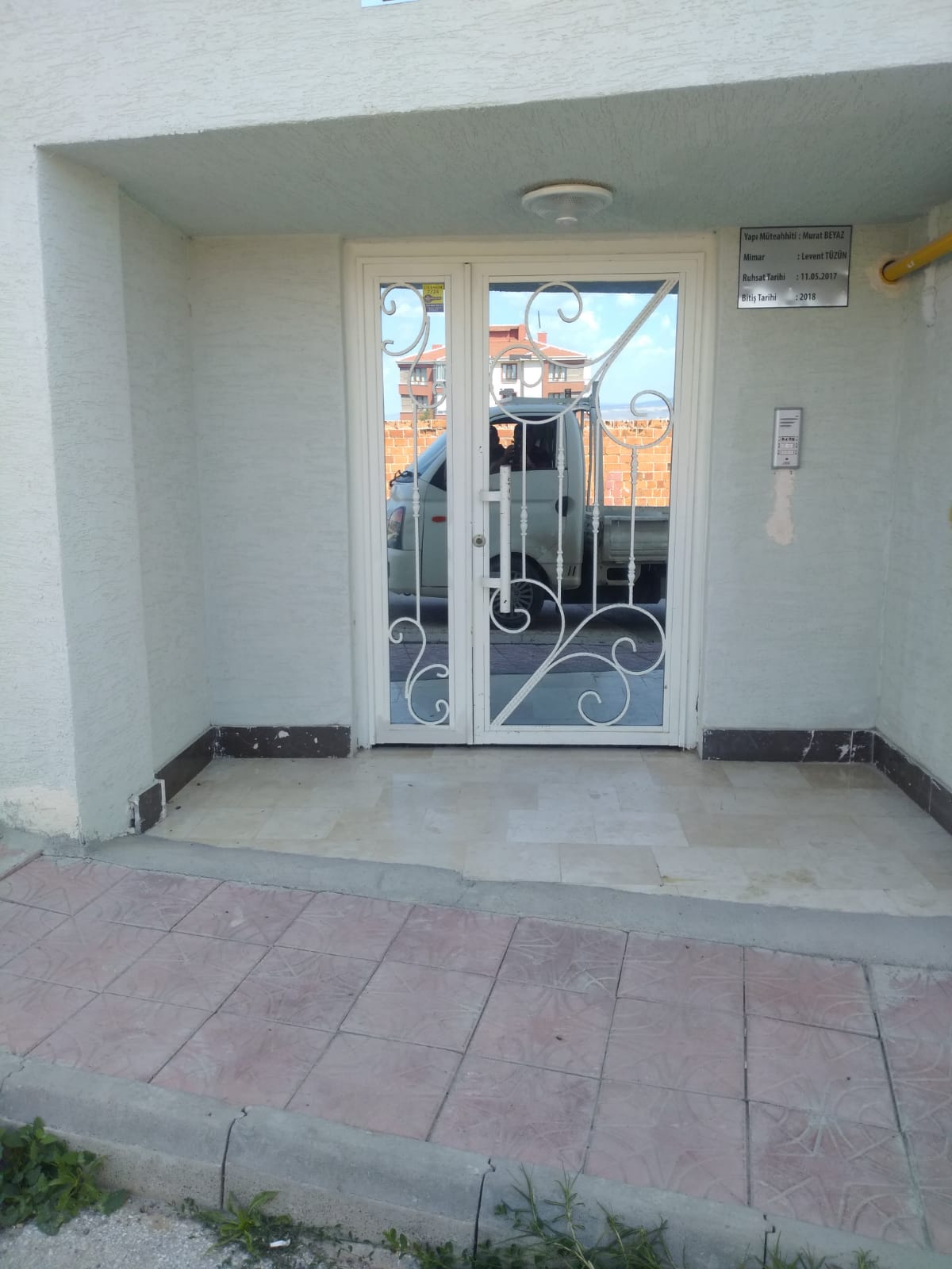 Ferforje Kapılar ve Diğer Kapılar Resimler