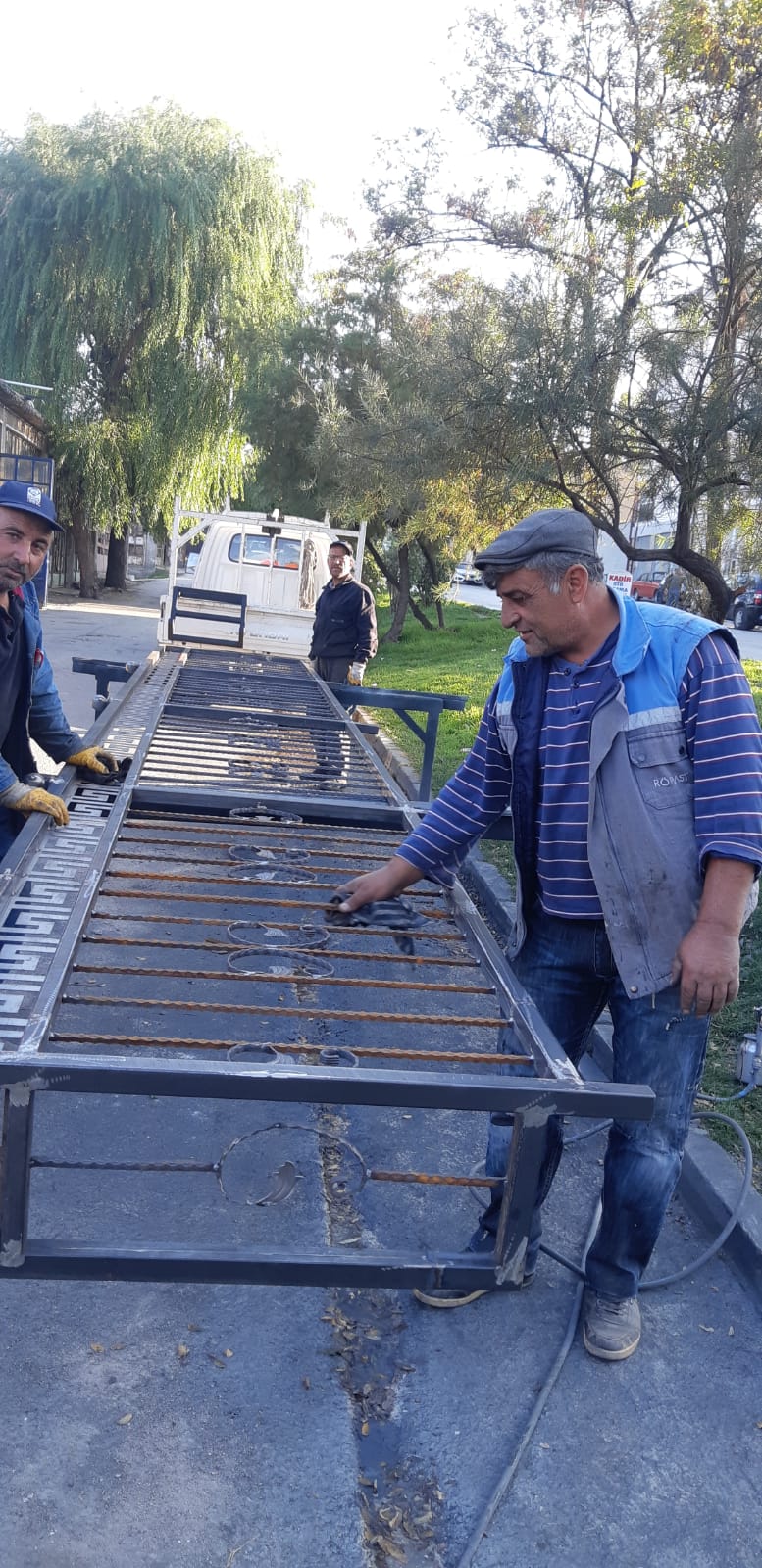 Ferforje Kapılar ve Diğer Kapılar Resimler
