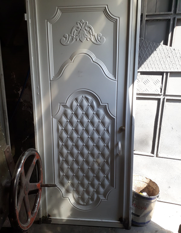 Ferforje Kapılar ve Diğer Kapılar Resimler