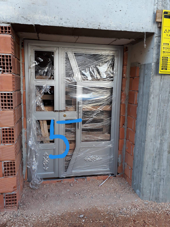 Ferforje Kapılar ve Diğer Kapılar Resimler