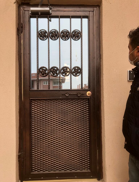 Ferforje Kapılar ve Diğer Kapılar Resimler