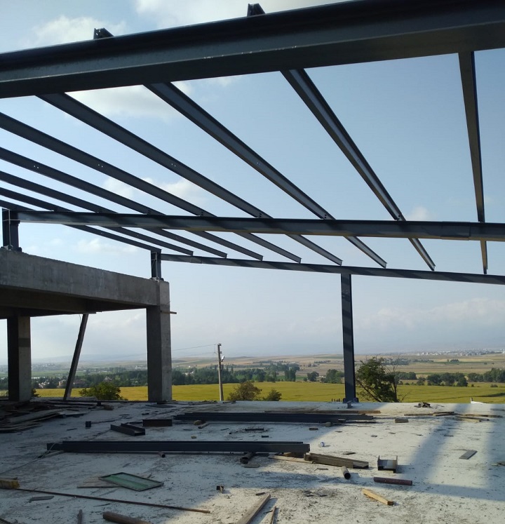 Tekin İnşaat Vidalı Çelik Çatı İmalatı